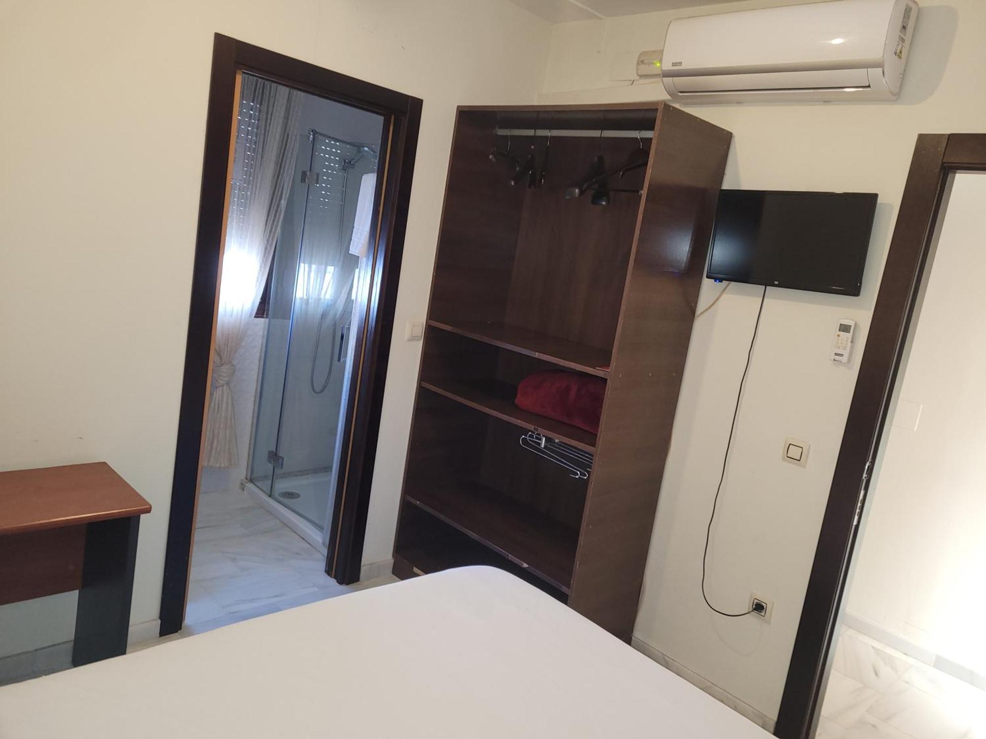 פוואנטה חניל Hostal El Pasaje מראה חיצוני תמונה