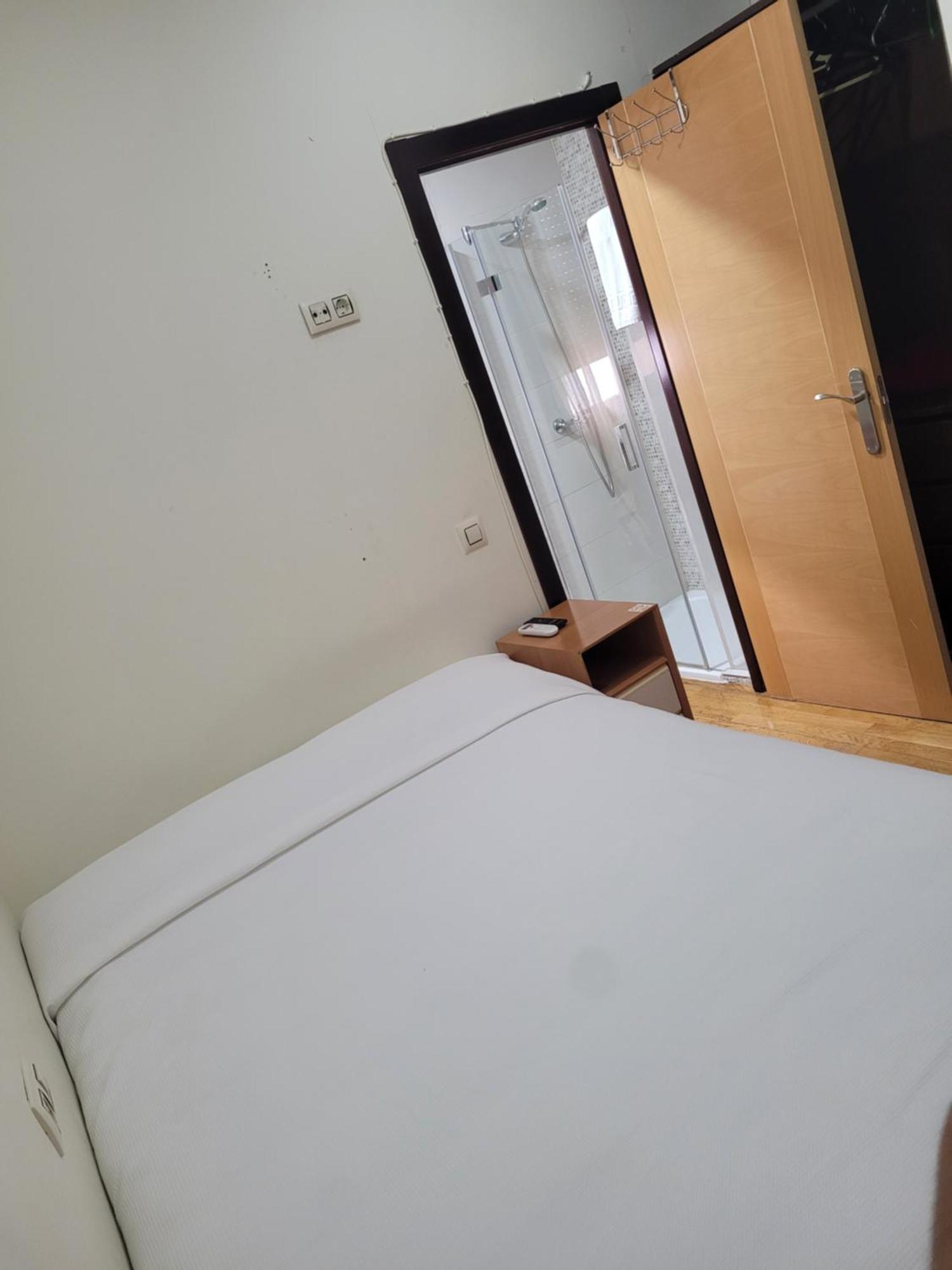 פוואנטה חניל Hostal El Pasaje מראה חיצוני תמונה