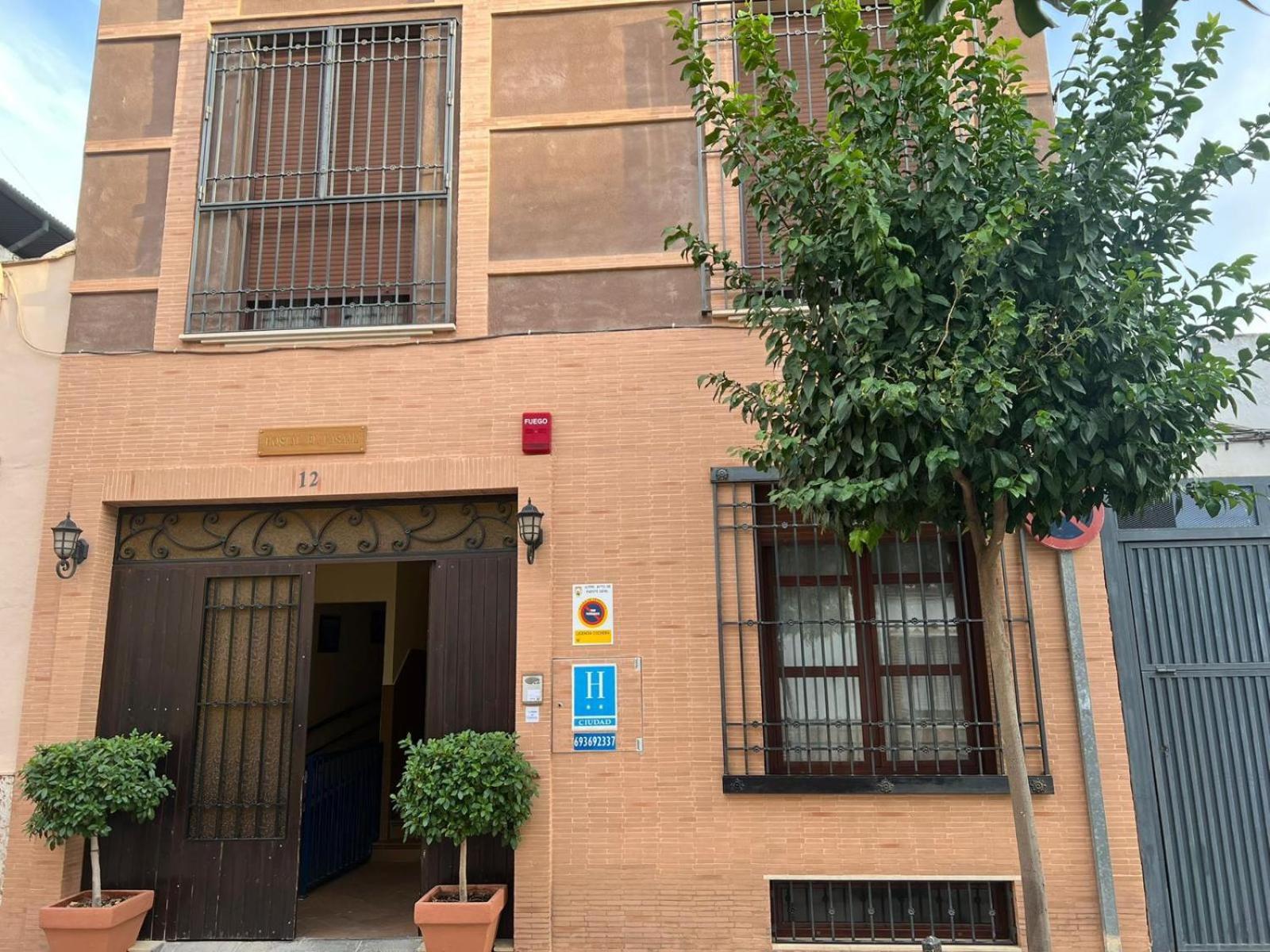 פוואנטה חניל Hostal El Pasaje מראה חיצוני תמונה